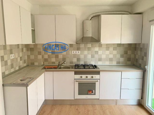 Encantador piso en venta en Pla del Bon Repos, Alicante photo 0