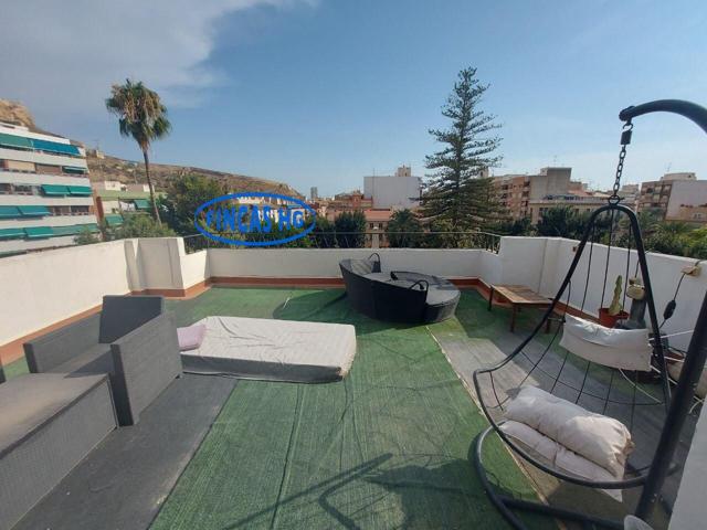 Ático muy amplio junto a la plaza de toros photo 0