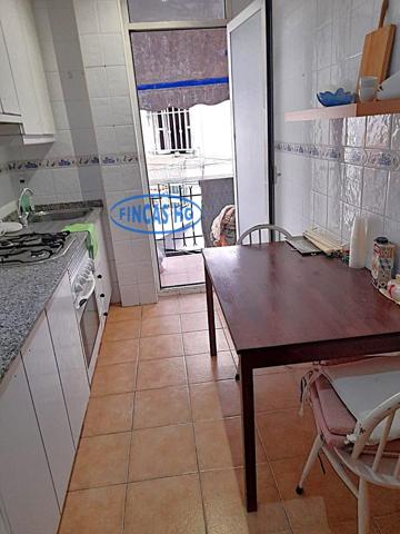 vivienda situada en el barrio de Carolinas a pocos metros de la Avenida del Padre Espla photo 0