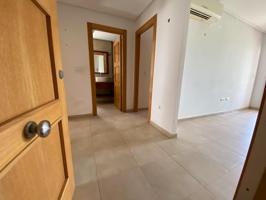 ESPECTACULAR!!! PISO en Torre Golf Resort photo 0