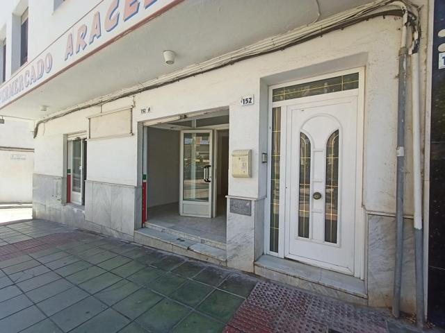 ¡Oportunidad! Local comercial de 104m2 photo 0