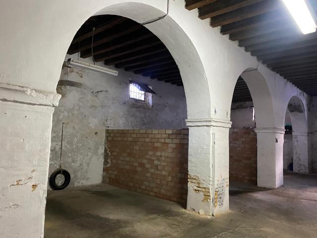 LOCAL BODEGA EN EL BARRIO ALTO. photo 0