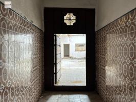 VIVIENDA EN EL BARRIO ALTO PARA REFORMAR A SU GUSTO. photo 0