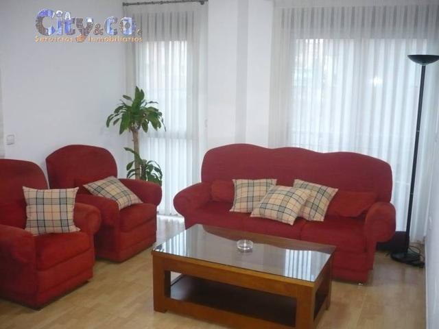 Piso en Molina de 2 habitaciones photo 0