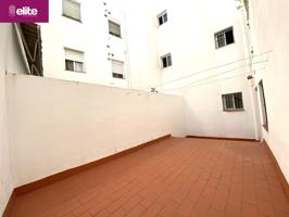 ESTUPENDO PISO EN LA ZONA DE MADRE DE DIOS CON PATIO PRIVADO photo 0