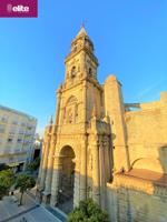 OPORTUNIDAD DE INVERSION !!! SOLAR EN PLENO CENTRO DE JEREZ photo 0