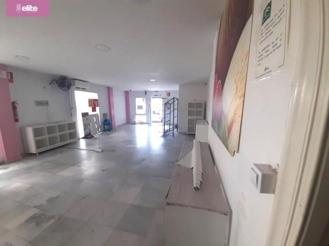 FANTASTICO LOCAL COMERCIAL EN EL PAGO SAN JOSE photo 0