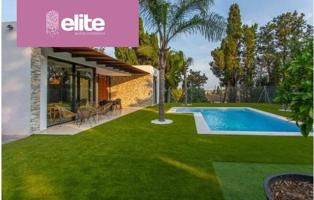 ESPECTACULAR CHALET CON PISCINA EN EL PUERTO DE SANTA MARIA photo 0