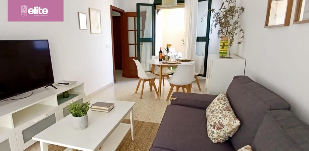 ESTUPENDO PISO EN LA AVENIDA JUAN CARLOS I CON PISCINA Y GARAJE photo 0