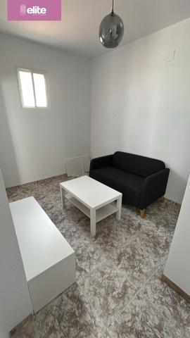 FANTASTICO APARTAMENTO EN EL CENTRO DE JEREZ AMUEBLADO photo 0