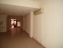Local en venta en Zona Fadrell photo 0