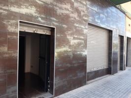 Local comercial adaptable a vivienda en venta en zona Grapa photo 0