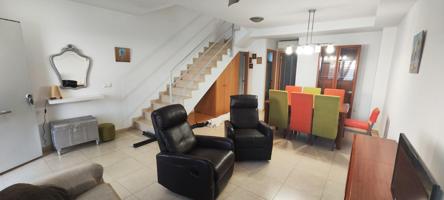 Adosado en venta a 100 metros del paseo marítimo photo 0