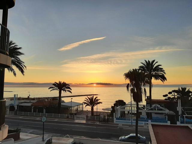 Se vende magnífico apartamento en primera línea de mar, playa del Eurosol, totalmente reformado photo 0