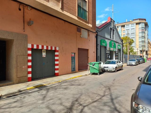 GARAJE EN EL CENTRO photo 0