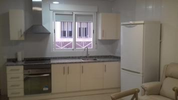 CASA EN ALQUILER photo 0