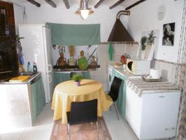 MASIA RÚSTICA PARA ENTRAR A VIVIR CERCA DE VALL D'ALBA photo 0