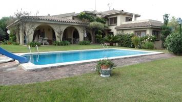 ESTUPENDA VILLA INDIVIDUAL, ZONA GOLF photo 0