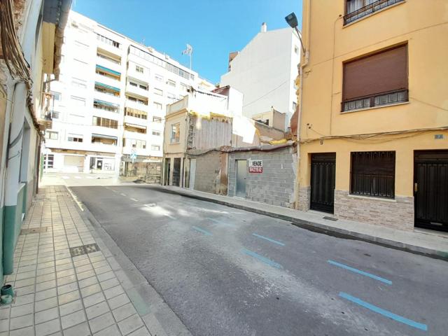 Solar urbano vallado en zona semicéntrica de Castellón. photo 0