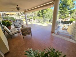 ¡Oportunidad única en Benicasim, para entrar a vivir! photo 0