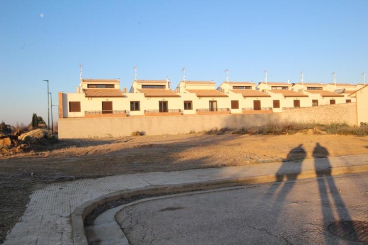 Venta de solar de 300 m2 en Ejea photo 0