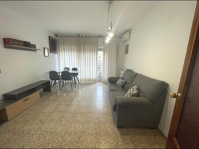 VIVIENDA TRES DORMITORIOS, SALÓN, COCINA Y BAÑO CON TERRAZAS EN CONDES DE ARAGÓN photo 0