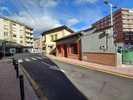 Local comercial en Los Corrales de Buelna photo 0