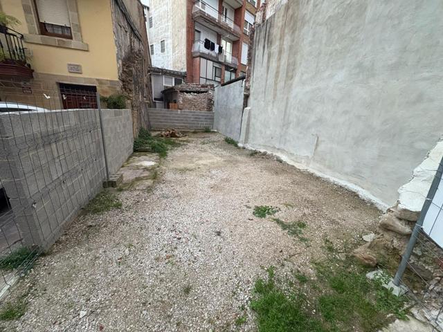 Terreno urbano en Torrelavega photo 0