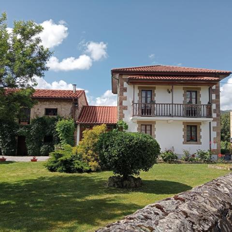 CASA MONTAÑESA INDEPENDIENTE DE PIEDRA CON FINCA photo 0