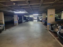 Plaza de parking en el Boulevard Demetrio Herrero photo 0
