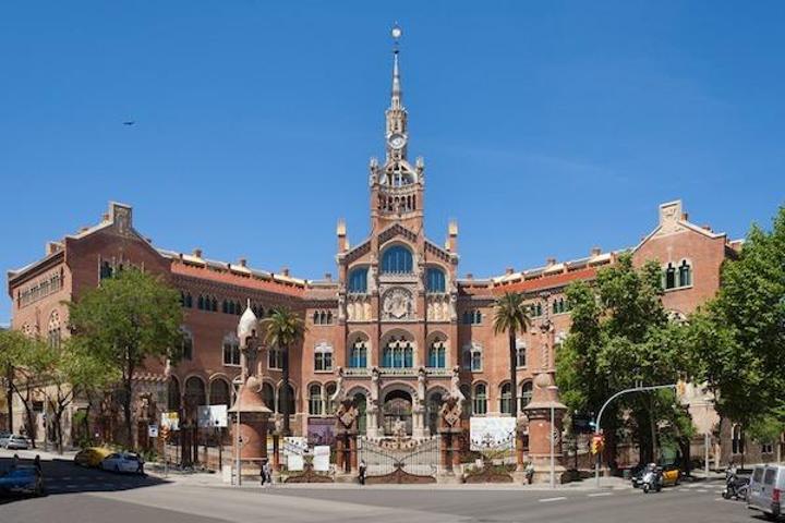 Apartamento en venta en Barcelona, zona El Guinardó photo 0