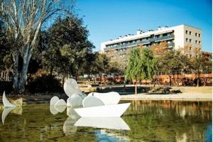 Oportunidad en Nou Barris: Piso de 71 m² con excelente ubicación por solo 245.000 € photo 0