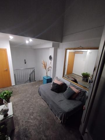 Dúplex Asequible en El Guinardó: Confort, Estilo y buen precio photo 0