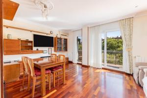 Piso En venta en El Poblenou, Barcelona photo 0