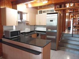 Piso En venta en La Teixonera, Barcelona photo 0