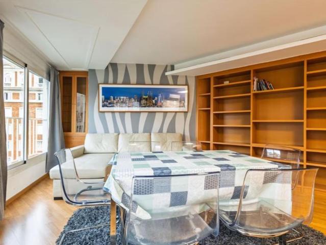 Piso En venta en Eixample, Barcelona photo 0