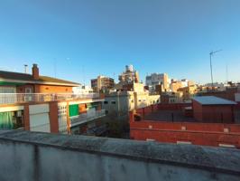 Amplio piso en El Guinardó con Terraza photo 0