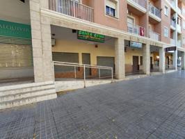 SE VENDEN DOS LOCALES JUNTOS A ESCASOS METROS DE LA AVENIDA DE CÁDIZ. photo 0