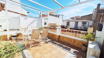 ¡¡ CASA REFORMADA CON SOLARIUM EN EL HIGUERON!! photo 0