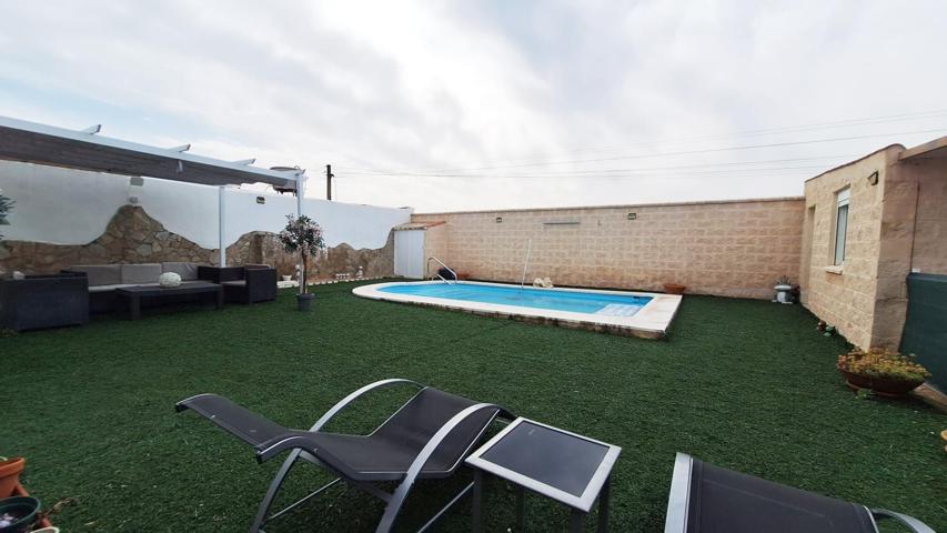 ¡¡ESPECTACULAR CASA EN BARRIADA DE LOS MOCHOS, CÓRDOBA!! photo 0