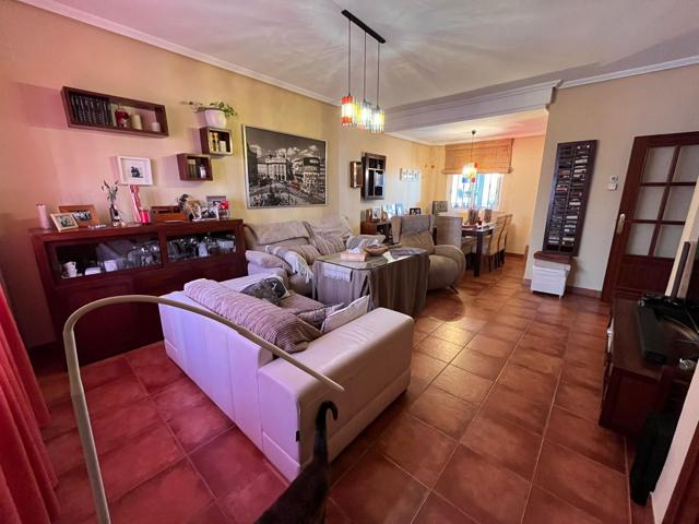 PRECIOSA CASA EN ENCINAREJO, CUATRO DORMITORIOS, TRES BAÑOS, BUHARDILLA, GRAN PATIO!!!!! photo 0