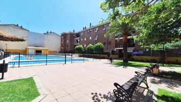 ¡¡VIVIENDA EN EL PARQUE AZAHARA CON PISCINA COMUNITARIA!! photo 0