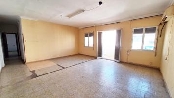 ¡¡ VIVIENDA EN LEVANTE CON ASCENSOR, TRASTERO Y TRES DORMITORIOS PARA REFORMAR !! photo 0