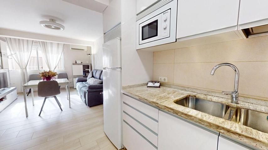 MAGNIFICA VIVIENDA SITUADA EN FATIMA, TODA REFORMADA DE 3 DORMITORIOS , BAÑO CON PLACA DE DUCHA. photo 0