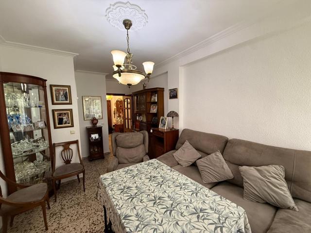 🏙️ PISO LUMINOSO EN LA FUENSANTA CON ASCENSOR Y OPCIÓN DE TRASTERO photo 0