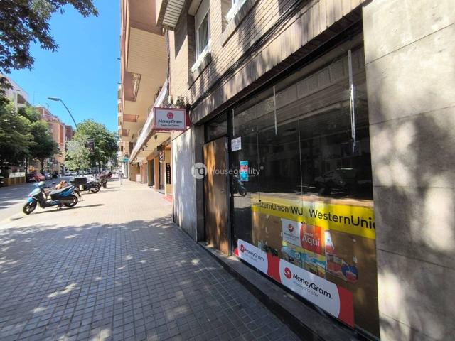 Alquiler Local Comercial en Barcelona Capital, zona El Guinardó photo 0