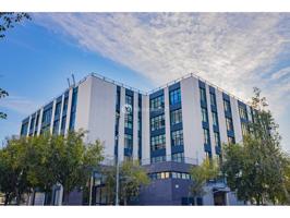 Edificio de nueva construcción con certificación LEED Silver photo 0