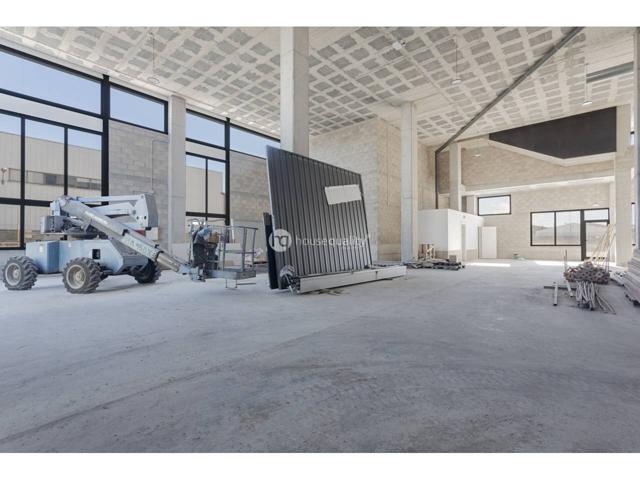 Ubicación premium · Máxima funcionalidad · Listas para entrar photo 0