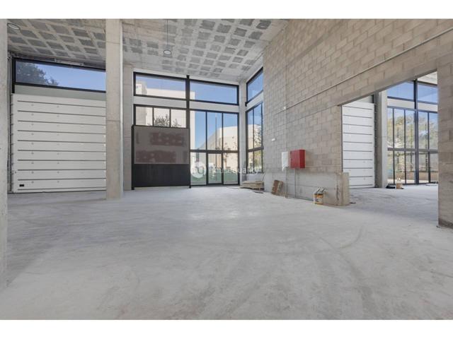 Ubicación premium · Máxima funcionalidad · Listas para entrar photo 0