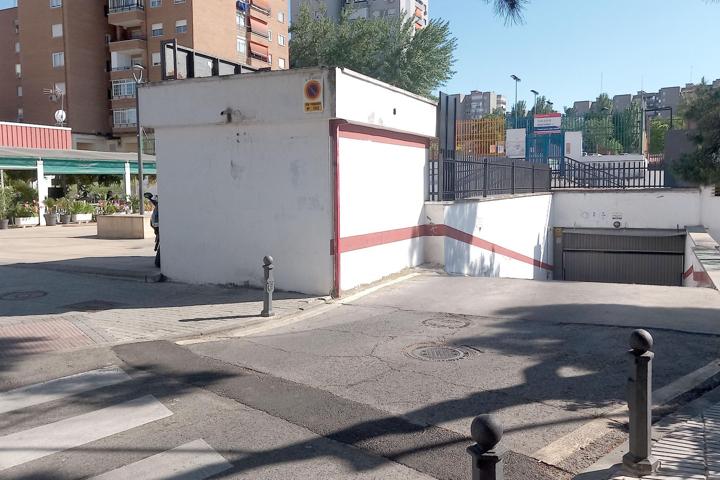 Dile adiós a dar más vueltas que un tiovivo buscando aparcamiento photo 0